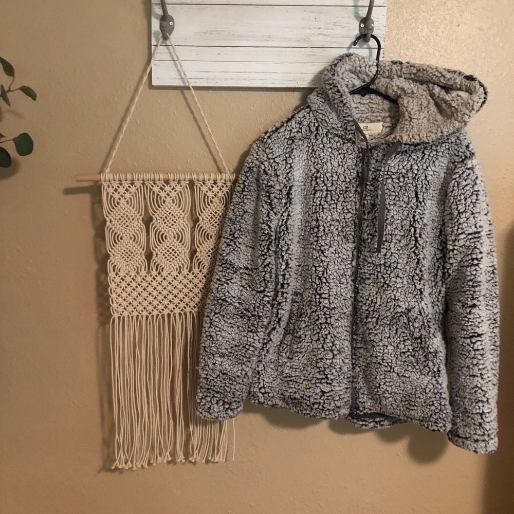 Thread and supply Sherpa jacket